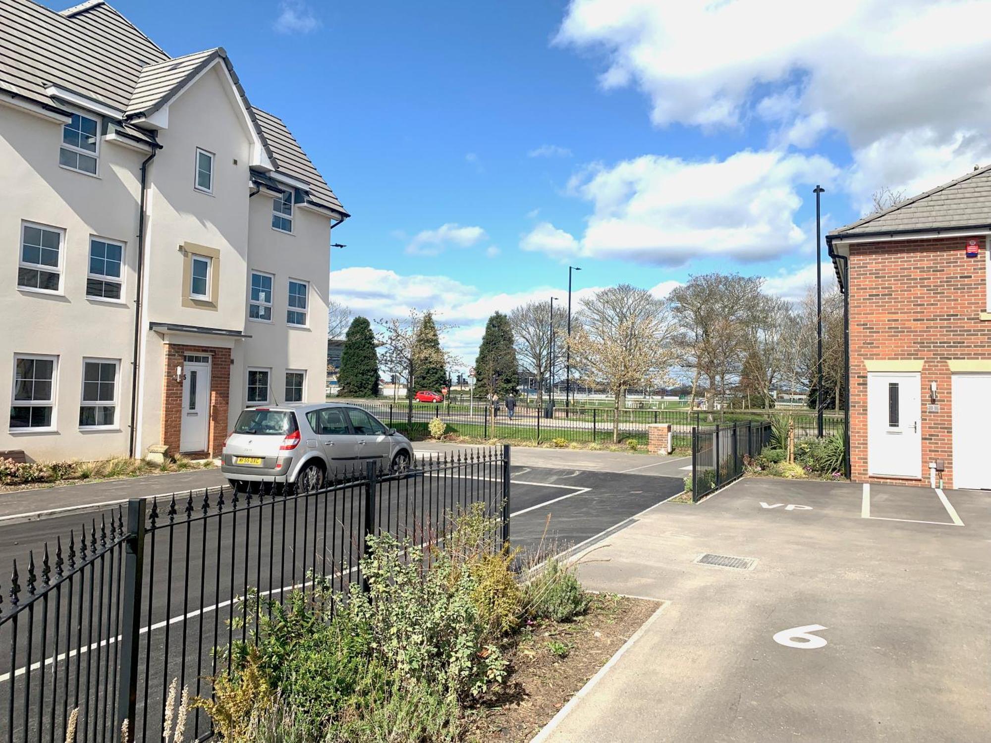 Home Crowd Luxury Apartments Doncaster Zewnętrze zdjęcie
